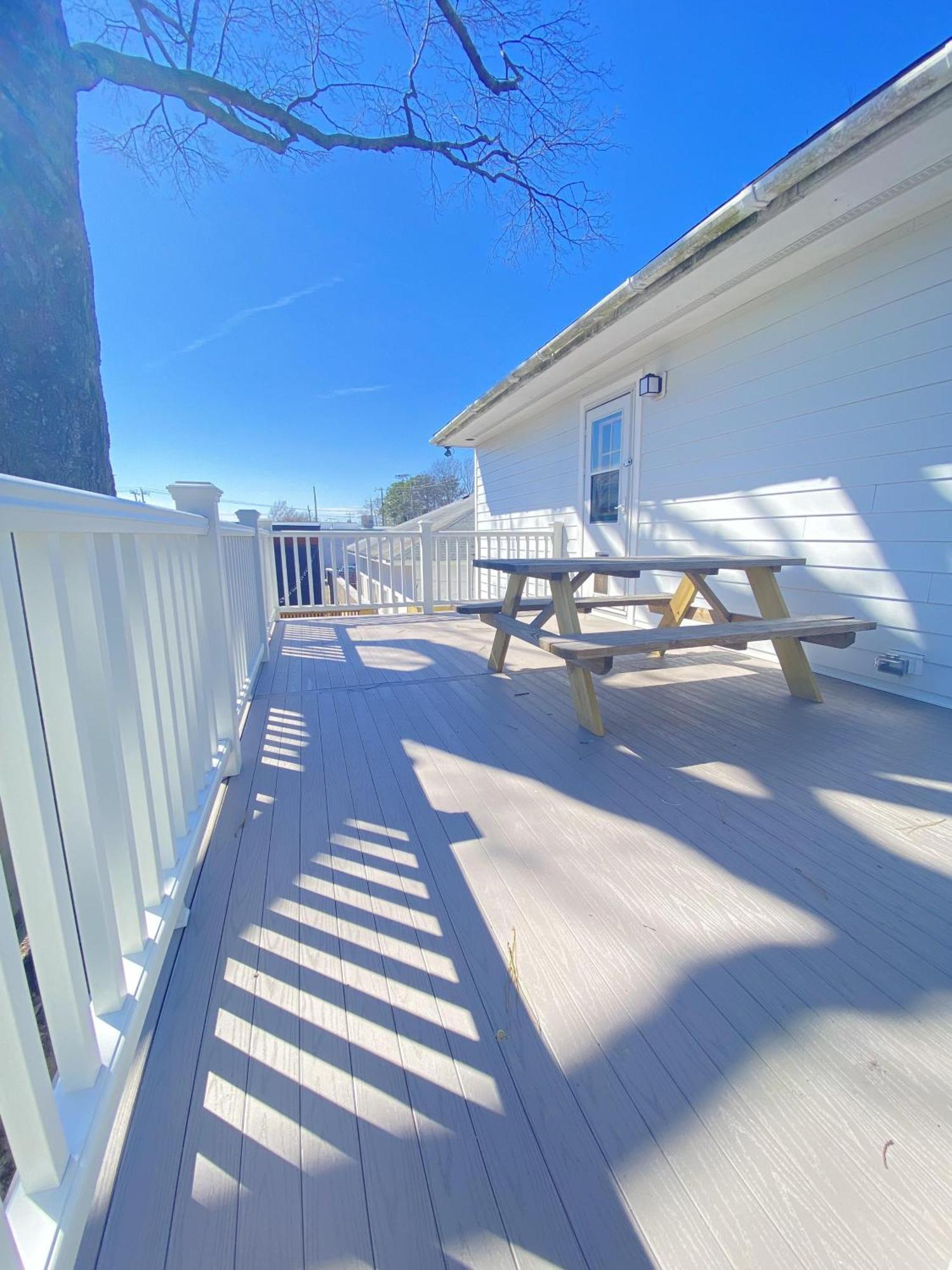 Upstairs 1Br Beach Apartment In The Heart Of The Vibe District 5 Minute Stroll To Beach 1480 バージニアビーチ エクステリア 写真